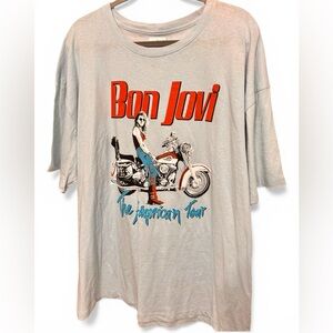 Bon Jovi Graphic Tee - Gray